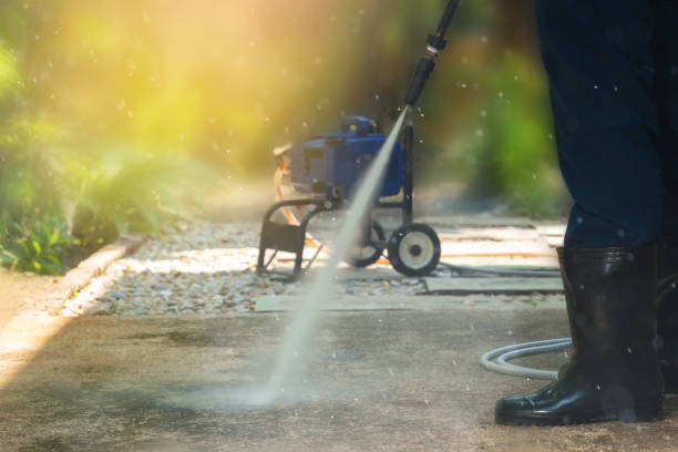 Best Oil Spill Cleanup  in Neodesha, KS